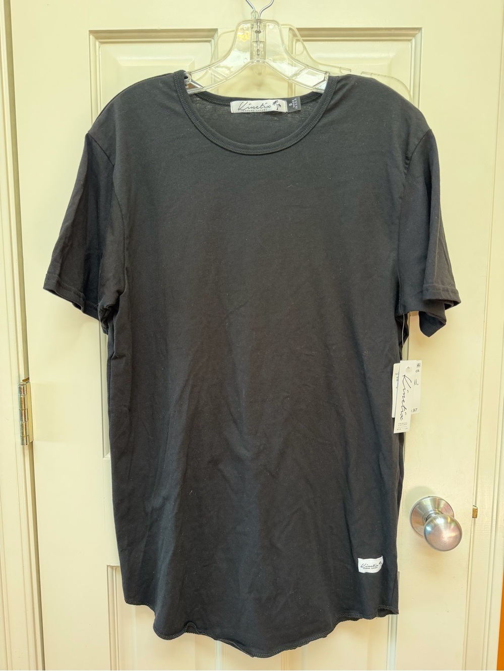 Kinetix Men's Black Short-Sleeve Crewneck Tee